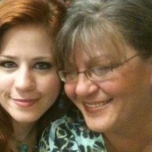 Meet your Posher, Carrie